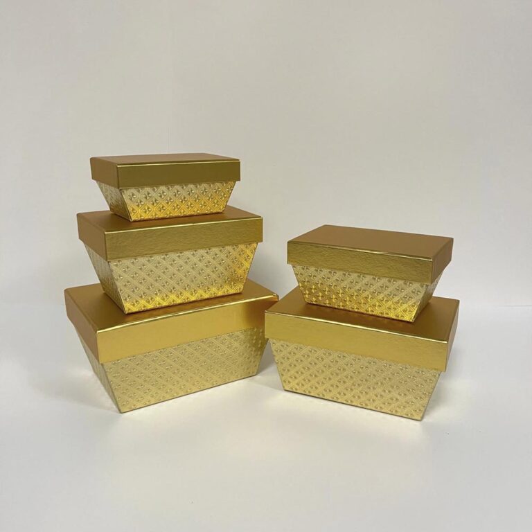 VANA Specialty Packaging Gallery - Box Towers