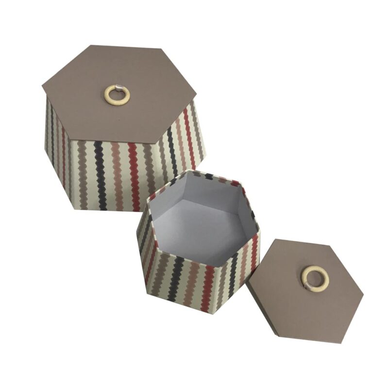 VANA Specialty Packaging Gallery - Box Towers