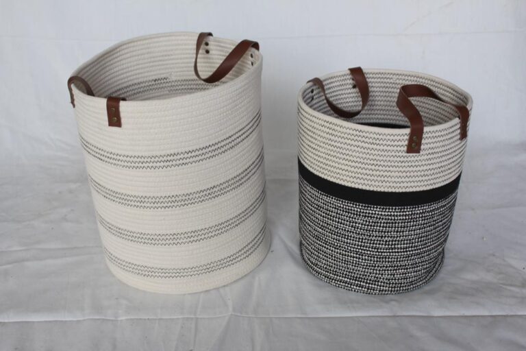 VANA Specialty Packaging Gallery - Gift Baskets & Trays