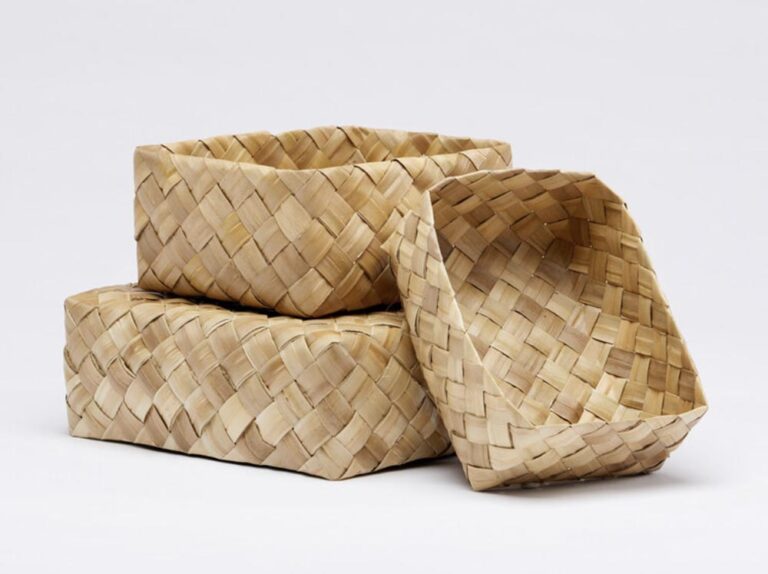 VANA Specialty Packaging Gallery - Gift Baskets & Trays