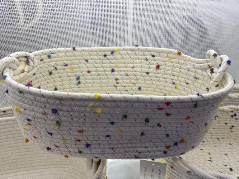 VANA Specialty Packaging Gallery - Gift Baskets & Trays