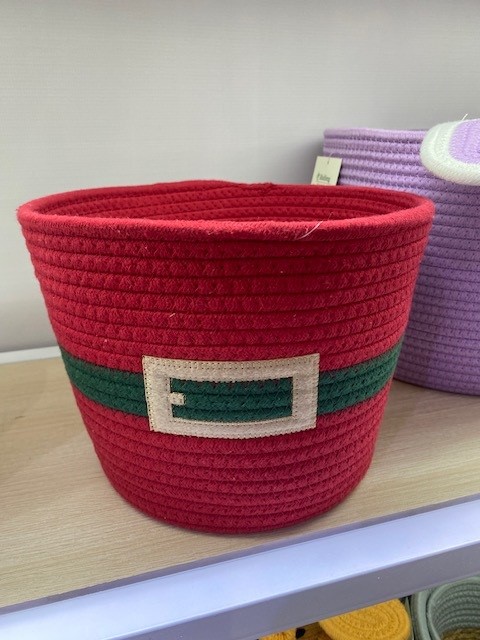 VANA Specialty Packaging Gallery - Gift Baskets & Trays