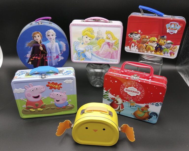 VANA Specialty Packaging Gallery - Metal Tins