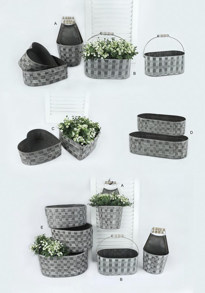 VANA Specialty Packaging Gallery - Metal Tins