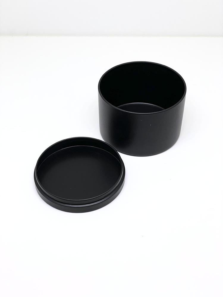 VANA Specialty Packaging Gallery - Metal Tins