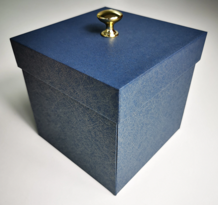 VANA Specialty Packaging Gallery - Rigid Presentation Boxes